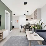 Apartament Premium Platany By Noclegi Renters